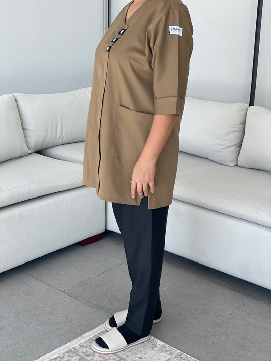 Dark brown - triple button