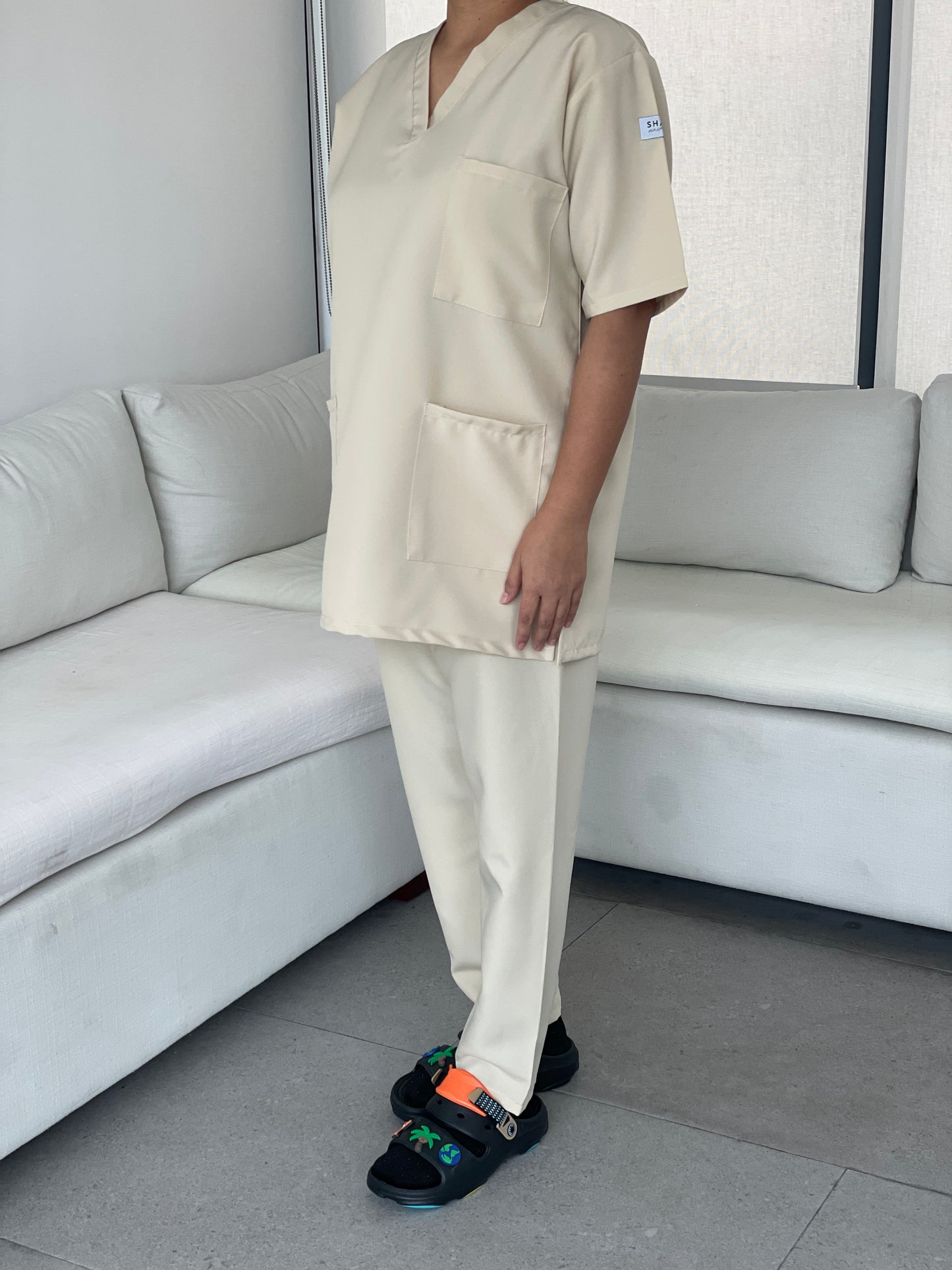 Beige - crepe