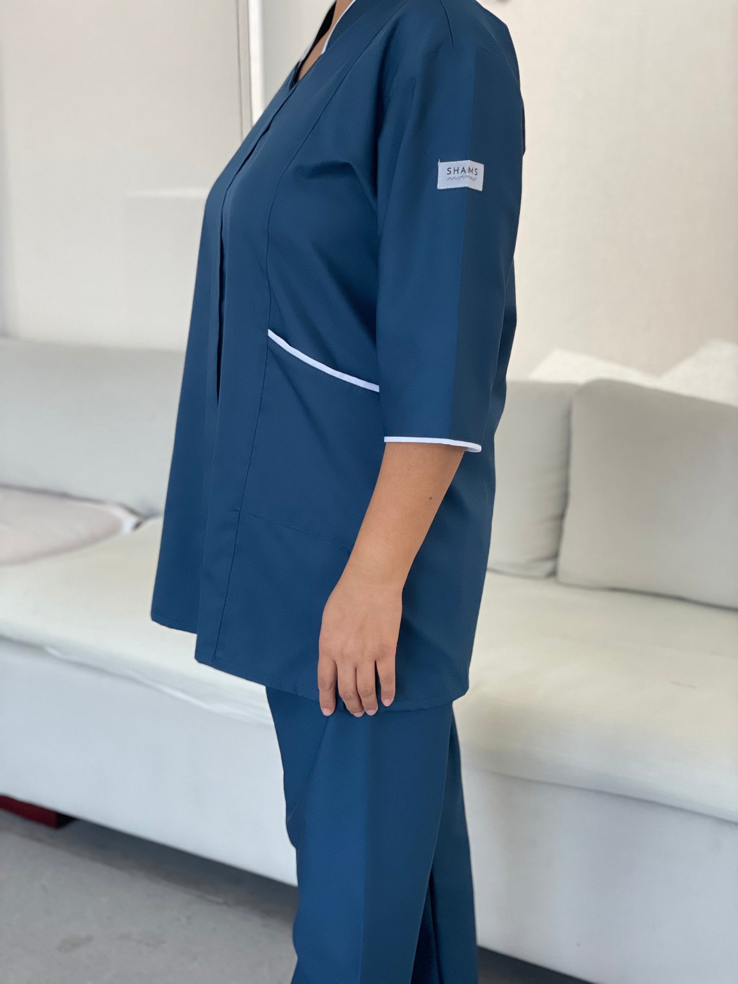 Classic blue Lined Collar