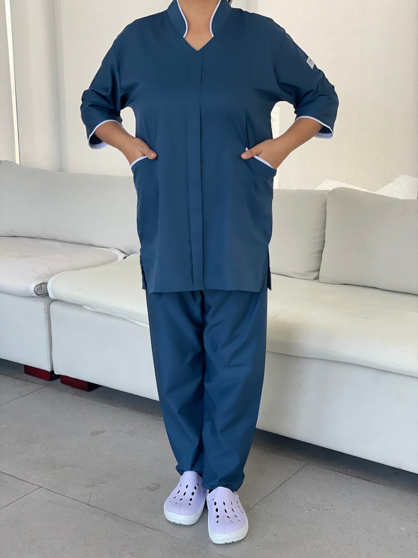 Classic blue Lined Collar